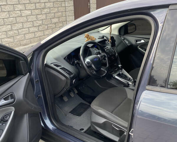 Форд Фокус 2012 в Запорожье на Automoto.ua Серый Форд Фокус, объемом двигателя 1.56 л и пробегом 292 тыс. км за 7550 $, фото 8 на Automoto.ua