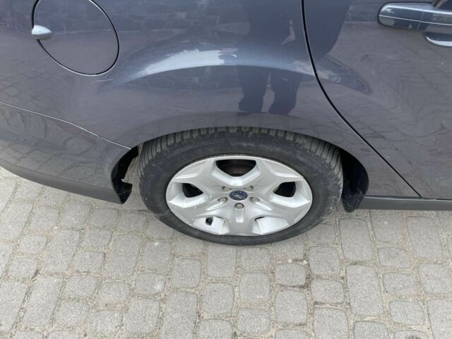 Сірий Форд Фокус, об'ємом двигуна 1.6 л та пробігом 250 тис. км за 6600 $, фото 11 на Automoto.ua