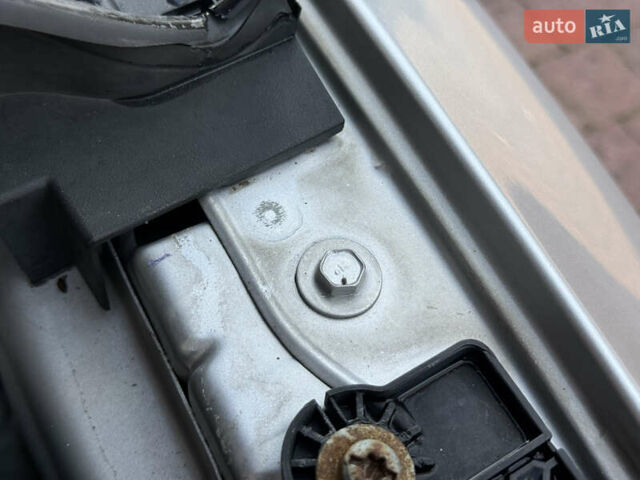 Форд Фокус 2012 в Стрые на Automoto.ua Серый Форд Фокус, объемом двигателя 1.6 л и пробегом 225 тыс. км за 8250 $, фото 61 на Automoto.ua