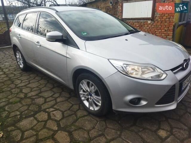 Серый Форд Фокус, объемом двигателя 1.6 л и пробегом 240 тыс. км за 7500 $, фото 9 на Automoto.ua