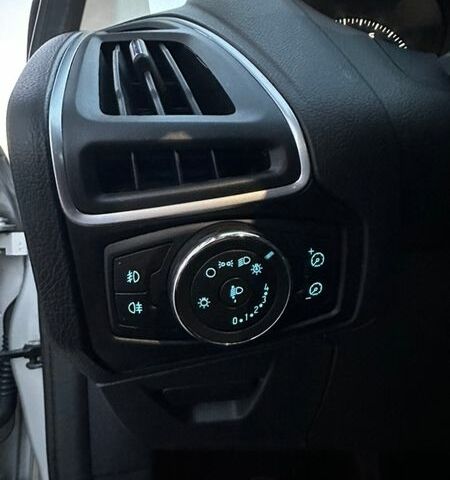 Сірий Форд Фокус, об'ємом двигуна 1.6 л та пробігом 158 тис. км за 7200 $, фото 24 на Automoto.ua