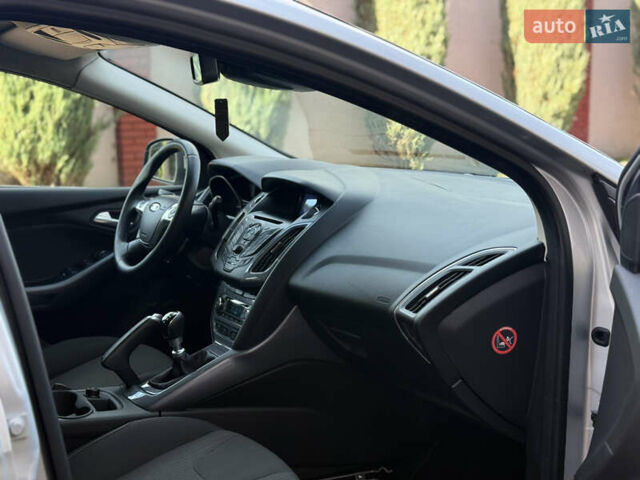 Форд Фокус 2012 в Стрые на Automoto.ua Серый Форд Фокус, объемом двигателя 1.6 л и пробегом 225 тыс. км за 8250 $, фото 45 на Automoto.ua
