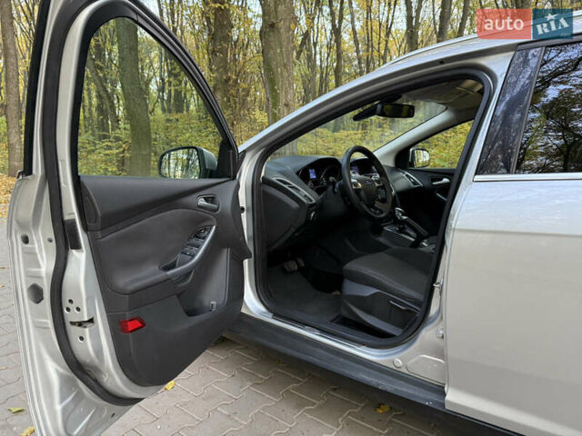 Серый Форд Фокус, объемом двигателя 2 л и пробегом 265 тыс. км за 6900 $, фото 28 на Automoto.ua