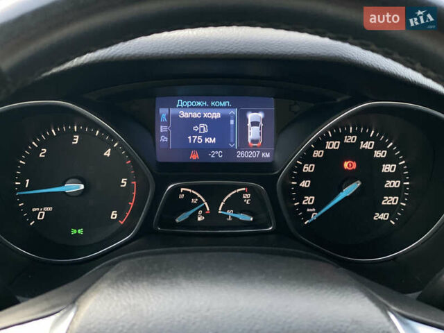 Серый Форд Фокус, объемом двигателя 1.6 л и пробегом 260 тыс. км за 8300 $, фото 27 на Automoto.ua