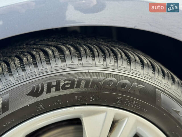 Серый Форд Фокус, объемом двигателя 1.6 л и пробегом 190 тыс. км за 8700 $, фото 14 на Automoto.ua