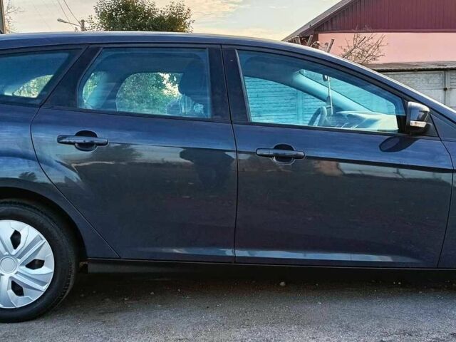 Серый Форд Фокус, объемом двигателя 1.6 л и пробегом 112 тыс. км за 6900 $, фото 7 на Automoto.ua