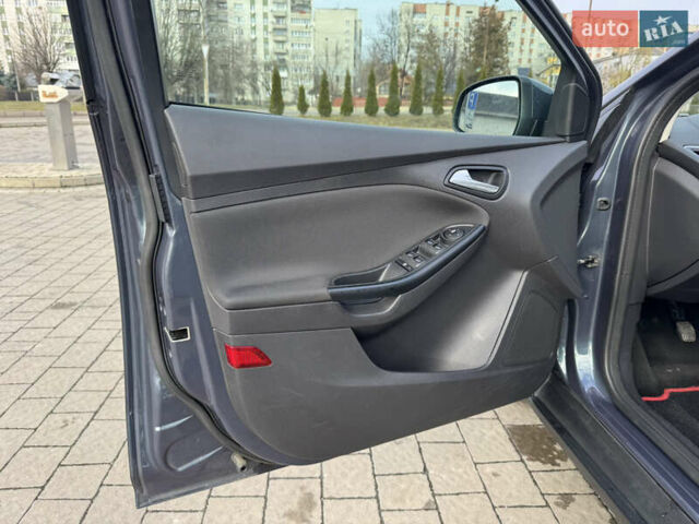 Серый Форд Фокус, объемом двигателя 1.6 л и пробегом 190 тыс. км за 8700 $, фото 53 на Automoto.ua