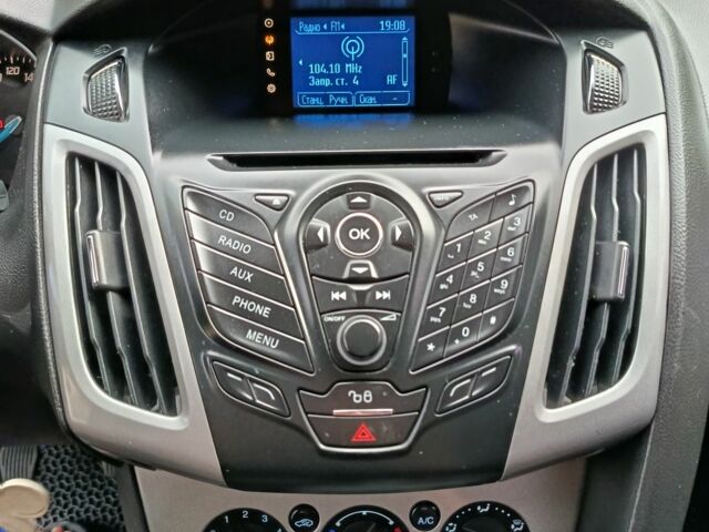 Сірий Форд Фокус, об'ємом двигуна 1.6 л та пробігом 265 тис. км за 7900 $, фото 17 на Automoto.ua