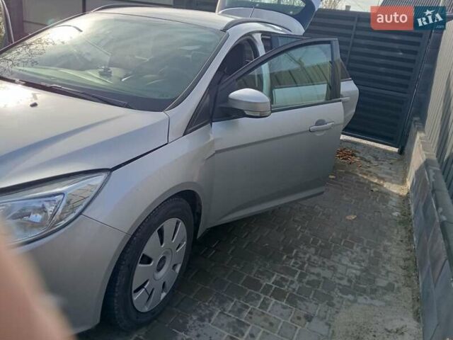 Серый Форд Фокус, объемом двигателя 1.56 л и пробегом 280 тыс. км за 6700 $, фото 10 на Automoto.ua