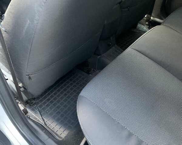 Серый Форд Фокус, объемом двигателя 1.56 л и пробегом 270 тыс. км за 7500 $, фото 26 на Automoto.ua