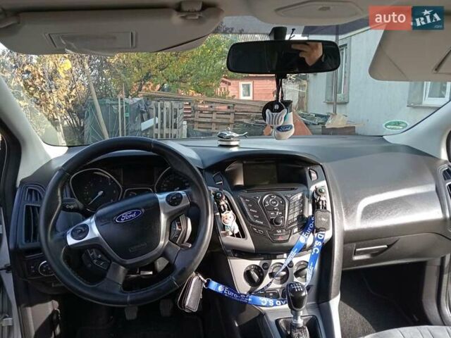 Серый Форд Фокус, объемом двигателя 1.56 л и пробегом 280 тыс. км за 6700 $, фото 14 на Automoto.ua