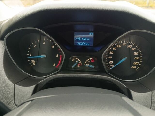 Сірий Форд Фокус, об'ємом двигуна 1.6 л та пробігом 256 тис. км за 6799 $, фото 7 на Automoto.ua