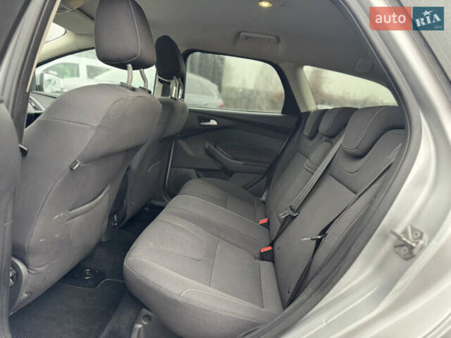Серый Форд Фокус, объемом двигателя 2 л и пробегом 180 тыс. км за 8950 $, фото 38 на Automoto.ua