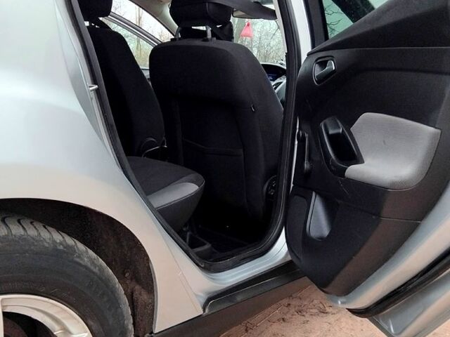 Серый Форд Фокус, объемом двигателя 1.6 л и пробегом 273 тыс. км за 7300 $, фото 12 на Automoto.ua