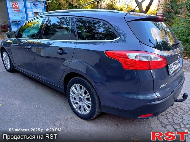 Серый Форд Фокус, объемом двигателя 1.6 л и пробегом 220 тыс. км за 7700 $, фото 3 на Automoto.ua