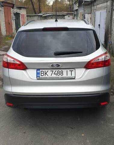 Форд Фокус 2012 у Рівному на Automoto.ua Сірий Форд Фокус, об'ємом двигуна 1.56 л та пробігом 241 тис. км за 7500 $, фото 1 на Automoto.ua