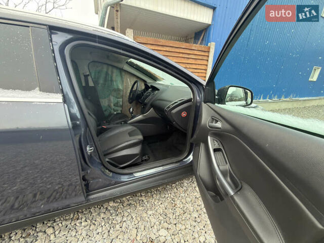 Серый Форд Фокус, объемом двигателя 1.6 л и пробегом 180 тыс. км за 2999 $, фото 9 на Automoto.ua