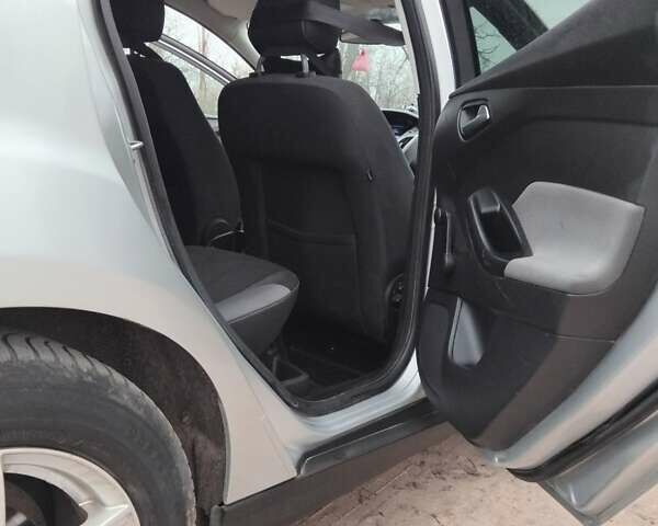 Сірий Форд Фокус, об'ємом двигуна 1.6 л та пробігом 273 тис. км за 7300 $, фото 11 на Automoto.ua