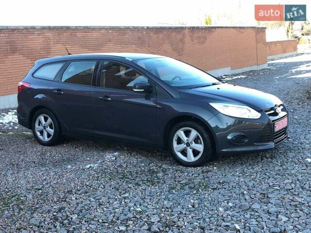 Серый Форд Фокус, объемом двигателя 1 л и пробегом 238 тыс. км за 5999 $, фото 10 на Automoto.ua