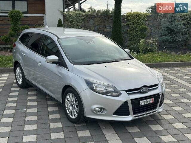 Серый Форд Фокус, объемом двигателя 1.6 л и пробегом 194 тыс. км за 8250 $, фото 3 на Automoto.ua