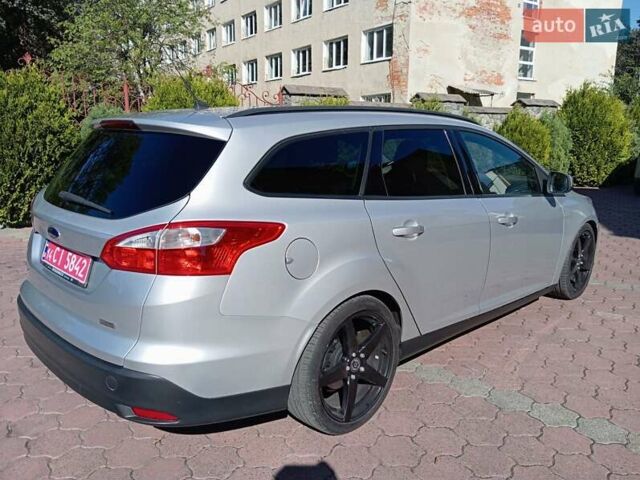 Серый Форд Фокус, объемом двигателя 1.6 л и пробегом 202 тыс. км за 7850 $, фото 1 на Automoto.ua