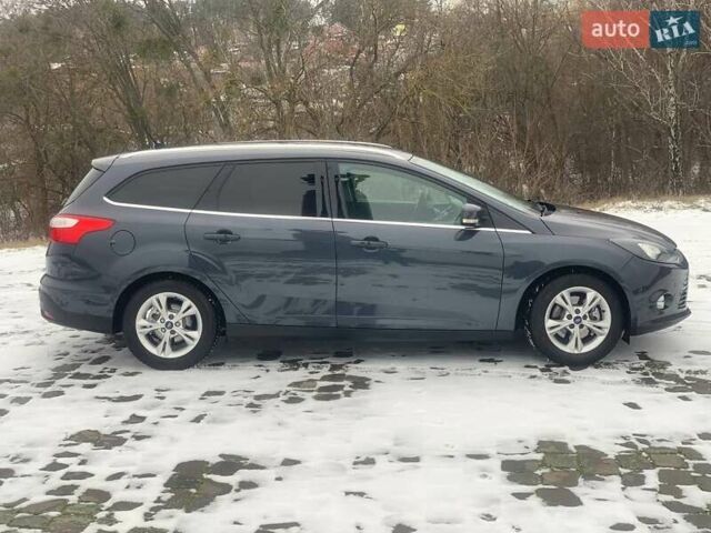 Серый Форд Фокус, объемом двигателя 1.6 л и пробегом 243 тыс. км за 7700 $, фото 6 на Automoto.ua