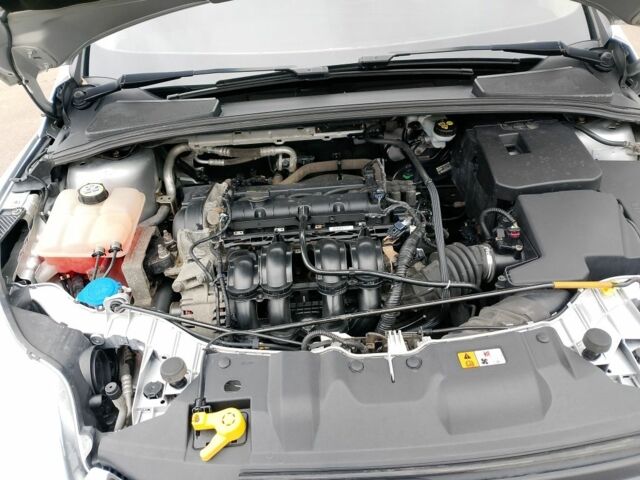 Сірий Форд Фокус, об'ємом двигуна 1.6 л та пробігом 233 тис. км за 6900 $, фото 11 на Automoto.ua