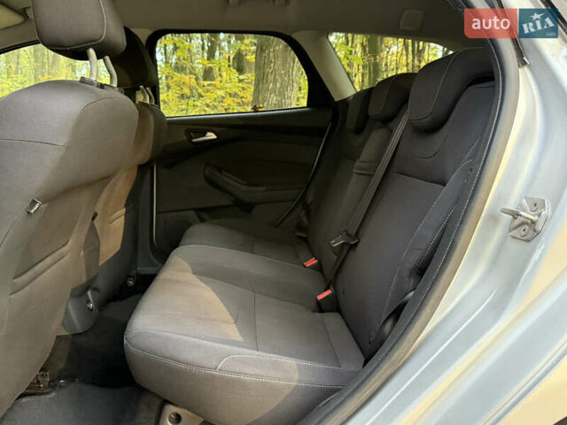 Серый Форд Фокус, объемом двигателя 2 л и пробегом 265 тыс. км за 6900 $, фото 41 на Automoto.ua
