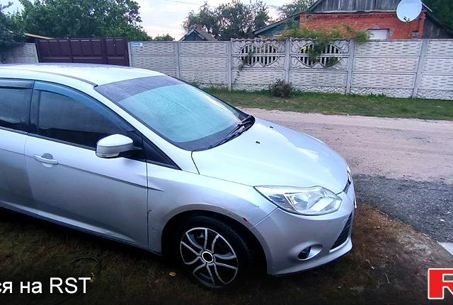 Сірий Форд Фокус, об'ємом двигуна 1.5 л та пробігом 350 тис. км за 5700 $, фото 1 на Automoto.ua