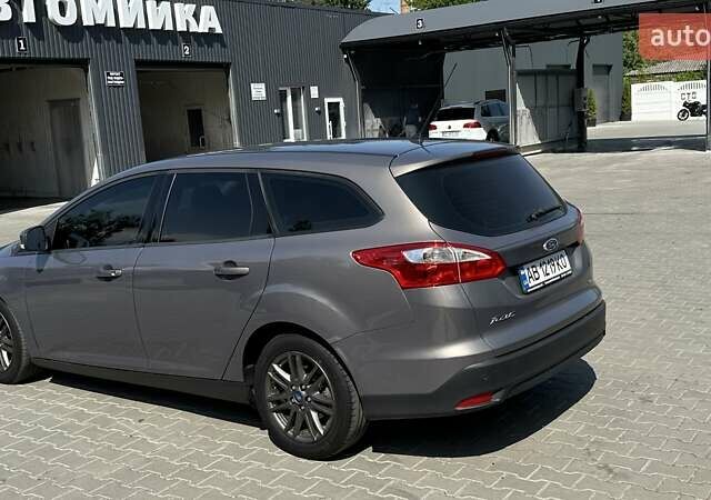 Серый Форд Фокус, объемом двигателя 1.6 л и пробегом 202 тыс. км за 8100 $, фото 10 на Automoto.ua