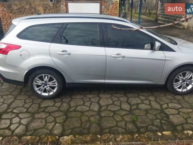 Серый Форд Фокус, объемом двигателя 1.6 л и пробегом 240 тыс. км за 7500 $, фото 7 на Automoto.ua