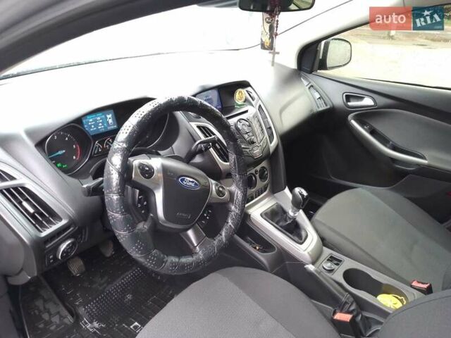 Серый Форд Фокус, объемом двигателя 1.56 л и пробегом 273 тыс. км за 7650 $, фото 8 на Automoto.ua