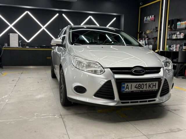 Серый Форд Фокус, объемом двигателя 1.6 л и пробегом 271 тыс. км за 6999 $, фото 4 на Automoto.ua