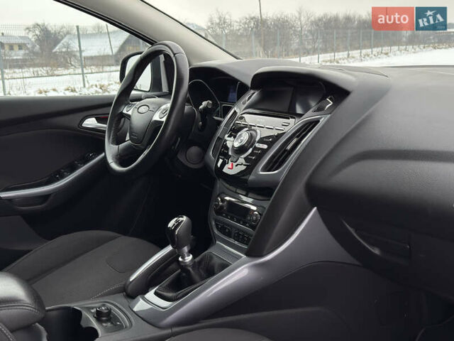 Сірий Форд Фокус, об'ємом двигуна 1.6 л та пробігом 246 тис. км за 8800 $, фото 80 на Automoto.ua