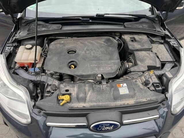 Сірий Форд Фокус, об'ємом двигуна 1.6 л та пробігом 250 тис. км за 6600 $, фото 13 на Automoto.ua