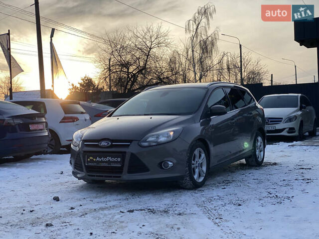 Серый Форд Фокус, объемом двигателя 1.6 л и пробегом 260 тыс. км за 8300 $, фото 21 на Automoto.ua
