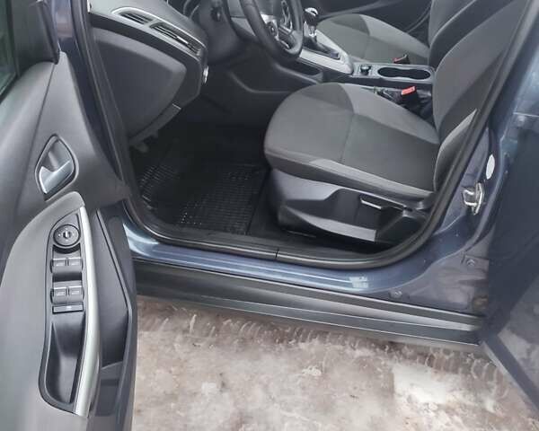 Сірий Форд Фокус, об'ємом двигуна 1.6 л та пробігом 199 тис. км за 7600 $, фото 10 на Automoto.ua