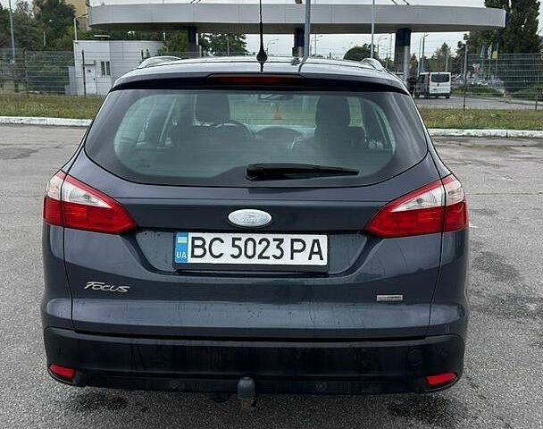 Сірий Форд Фокус, об'ємом двигуна 1.6 л та пробігом 284 тис. км за 7500 $, фото 4 на Automoto.ua