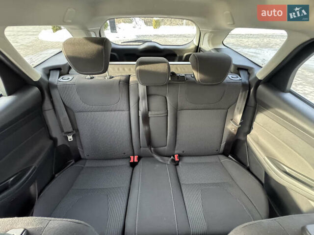 Серый Форд Фокус, объемом двигателя 1.6 л и пробегом 226 тыс. км за 8500 $, фото 39 на Automoto.ua