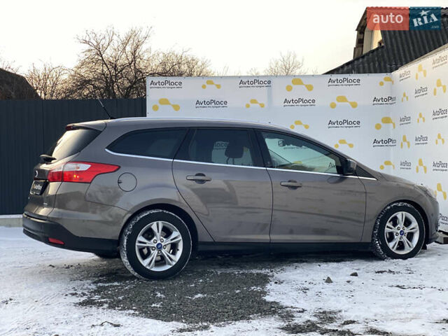 Серый Форд Фокус, объемом двигателя 1.6 л и пробегом 260 тыс. км за 8300 $, фото 6 на Automoto.ua