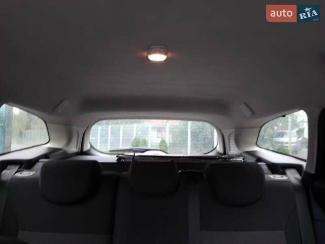 Серый Форд Фокус, объемом двигателя 1.56 л и пробегом 273 тыс. км за 7650 $, фото 14 на Automoto.ua