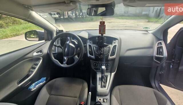 Сірий Форд Фокус, об'ємом двигуна 2 л та пробігом 275 тис. км за 8199 $, фото 7 на Automoto.ua