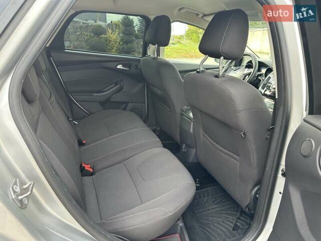 Серый Форд Фокус, объемом двигателя 1.6 л и пробегом 194 тыс. км за 8250 $, фото 36 на Automoto.ua