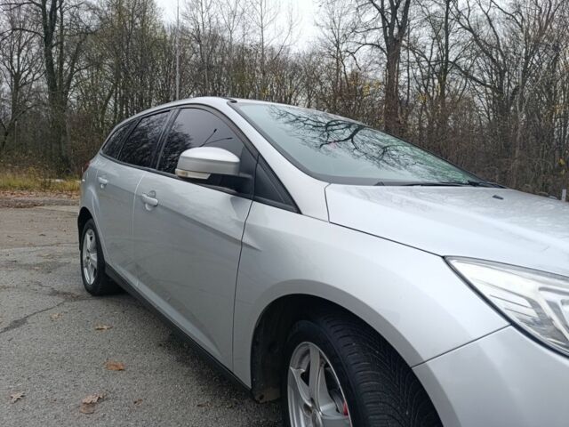 Сірий Форд Фокус, об'ємом двигуна 1.6 л та пробігом 256 тис. км за 6799 $, фото 10 на Automoto.ua