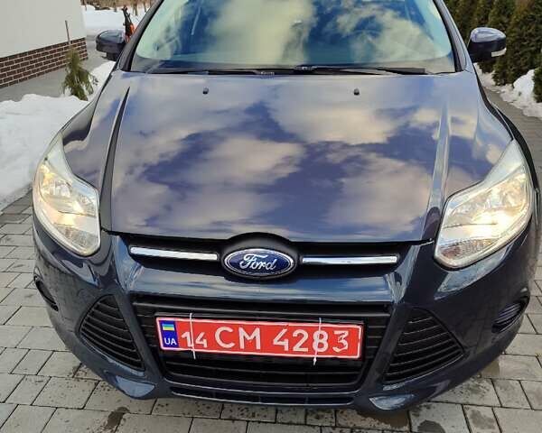 Серый Форд Фокус, объемом двигателя 1.6 л и пробегом 235 тыс. км за 7200 $, фото 1 на Automoto.ua