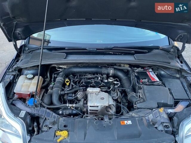 Сірий Форд Фокус, об'ємом двигуна 1 л та пробігом 265 тис. км за 6000 $, фото 20 на Automoto.ua