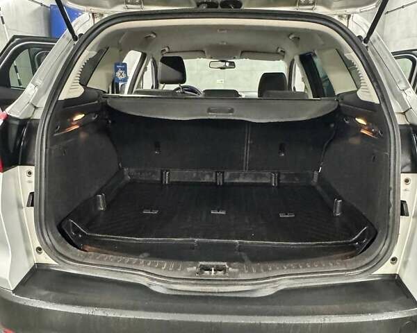 Серый Форд Фокус, объемом двигателя 1.6 л и пробегом 296 тыс. км за 7849 $, фото 14 на Automoto.ua