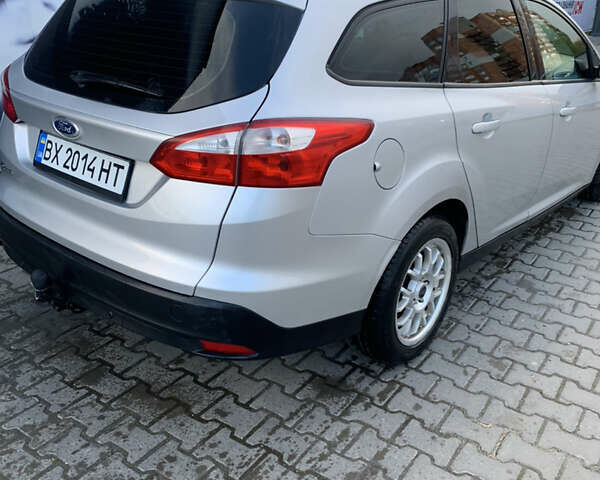 Серый Форд Фокус, объемом двигателя 1.56 л и пробегом 270 тыс. км за 7500 $, фото 5 на Automoto.ua