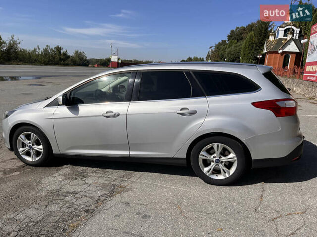 Серый Форд Фокус, объемом двигателя 1.6 л и пробегом 236 тыс. км за 7800 $, фото 1 на Automoto.ua