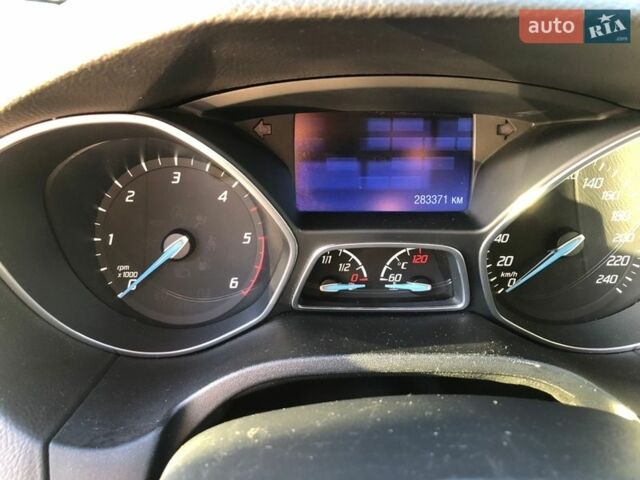 Серый Форд Фокус, объемом двигателя 1.6 л и пробегом 283 тыс. км за 8650 $, фото 11 на Automoto.ua